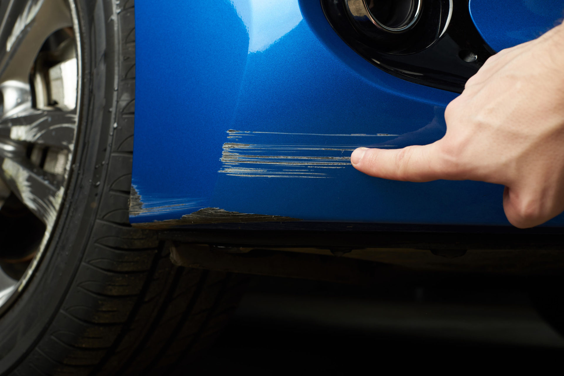 How To Take Fine Scratches Out Of Car Paint